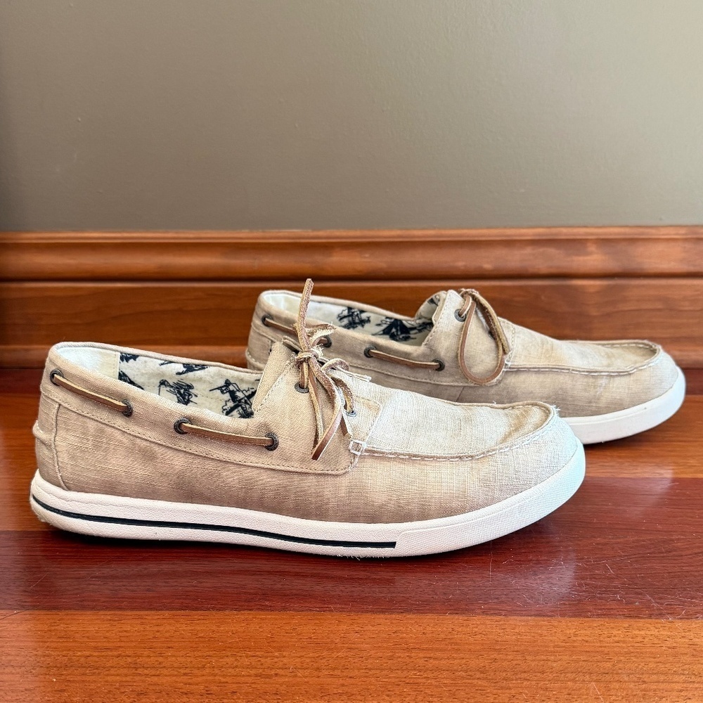 L.L. Bean Men's Unwashed Canvas Boat shoes, sneakers, Size 11